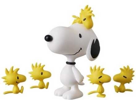 Medicom Peanuts UDF Series 19 Mini Figure Happiness is all your friends 8 cm