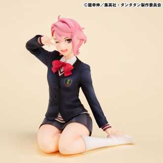 Megahouse Dandadan G.E.M. Series PVC Statue Aira Shiratori Palm Size 9 cm