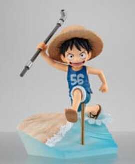 Megahouse One Piece G.E.M. Series PVC Statue Monkey D. Luffy Run! Run! Run! 15th anniversary Ver. 12 cm