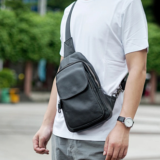 Men Casual Chest Bag Genuine Cow Leather Fashion Crossbody Black Trend Breast Messenger 7.9 Inch Ipad High Quality sling bag
