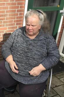 Mensen Schamen Zich Als Iemand In Een Rolstoel Zit -  Ans Linders (ISBN: 9789403843889)