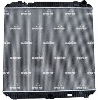 Mercedes Benz Radiateur 56067A