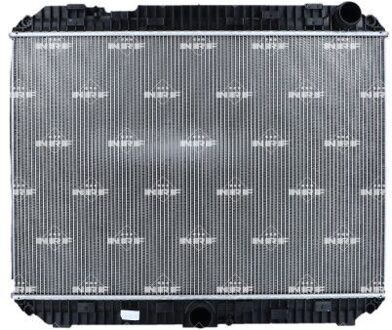 Mercedes Benz Radiateur 56071A