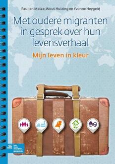 Met oudere migranten in gesprek over hun levensverhaal - Boek Paulien Matze (9036807506)