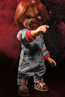 MEZCO Child's Play: 15 inch Talking Pizza Face Chucky Doll MERCHANDISE