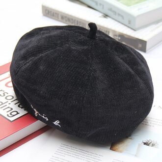 MIARA. L alfabet geborduurde chenille baret casual mode achthoekige hoed vrouwen veelzijdige pompoen hoed type3