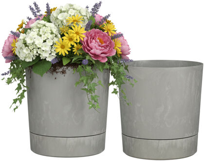 Mica Decorations Bloempot Coco - 2x - met onderschaal - betongrijs - H30 x D28 cm - kunststof