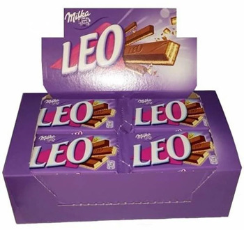 Milka Leo 33 grams 32 units of 4 milk chocolate bars.