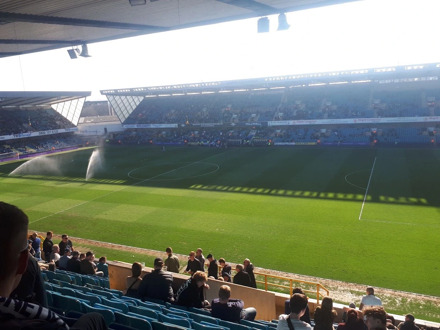 Millwall vs Queens Park Rangers (Championship) (Vliegtuig)