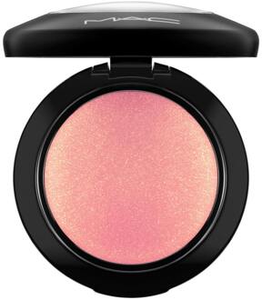 Mineralize Blush Petal Power 3.2g