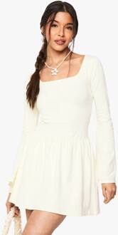 Mini-Jurk Met Vierkante Hals, Omgeslagen Schouders En Een Zoom In De Vorm Van Een Puffball, Lemon - 36