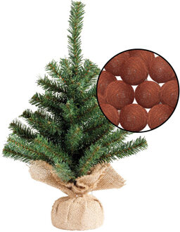 Mini kunst kerstboom groen met verlichting - in jute zak - H45 cm - terracotta - Kunstkerstboom Bruin