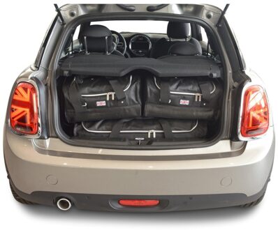 Mini Mini One - Cooper (F56 - Mk III) 2014-heden 3-deurs hatchback Zwart