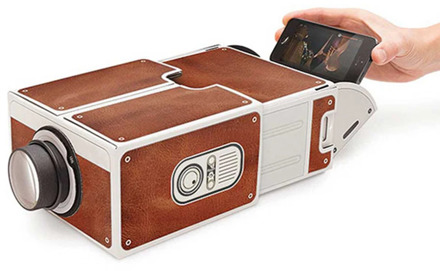 Mini Smart Phone Projector Cinema Portable Home Use DIY Cardboard Projector Family Entertainment Projective Device