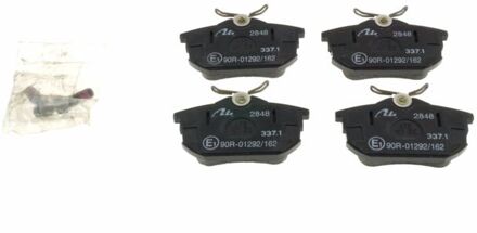 Mitsubishi Remblokken set 13046028312