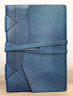 Modena Leren Notitieboek Blauw Met Handgeschept Papier