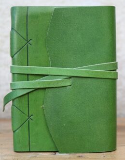 Modena Leren Notitieboek Grasgroen Met Handgeschept Papier