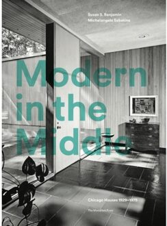 Modern In The Middle - Susan Benjamin