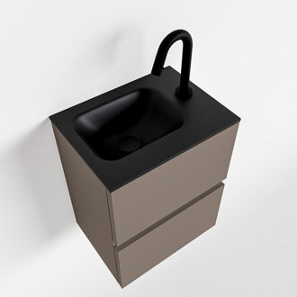 Mondiaz ADA 40cm toiletmeubel smoke. LEX wastafel urban rechts 1 kraangat