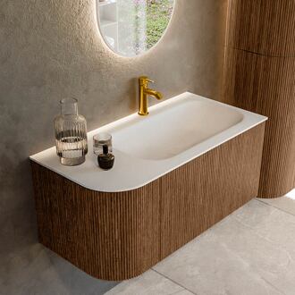 Mondiaz KURVE 95 cm Onderkast Greeploos 1 Lade Met Deuren Walnut, Wastafel Solid Surface Rechts Talc 1 Kraangat Zonder Spiegel (KRVBGS95L1L1D1KR-Wal/Tal)