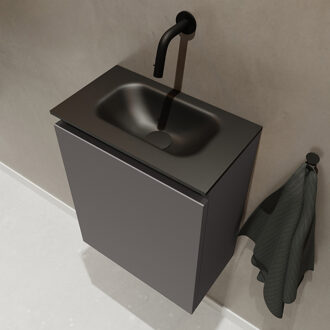 Mondiaz TURE 40cm toiletmeubel dark grey. EDEN wastafel urban midden geen kraangat