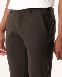 Morello elax chino Bruin - 54