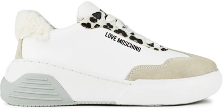 Moschino Leopard Chunky Sneakers Moschino , White , Dames - 39 Eu,38 EU
