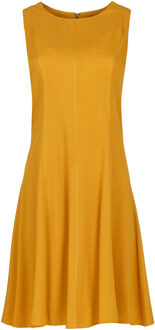 Mosterdkleurige Cloche jurk - maat Mosterdgeel