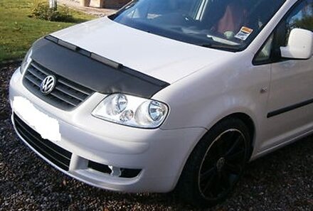 Motorkapsteenslaghoes Volkswagen Caddy II 2004-2008 zwart