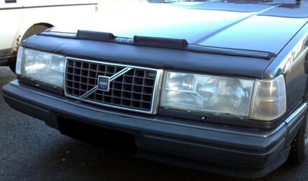 Motorkapsteenslaghoes Volvo 940 1991-1994 zwart