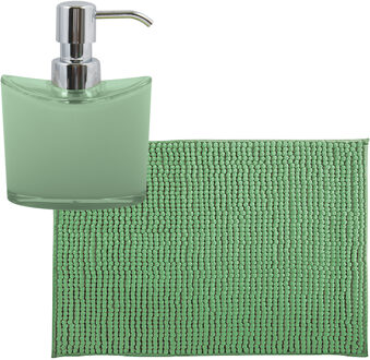 MSV badkamer droogloop mat/tapijtje - 50 x 80 cm - en zelfde kleur zeeppompje 260 ml - groen - Badmatjes