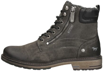 Mustang Veterschoenen Hoog Donkergrijs - 41