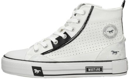 Mustang Veterschoenen Hoog Wit - 37