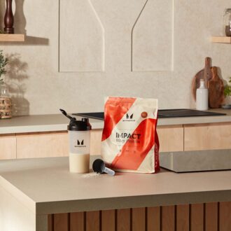 MYPROTEIN Impact Protein Bundel - 500g - Shaker - Cookies & Cream