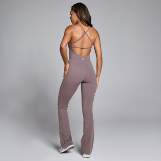 MYPROTEIN MP Tempo alles-in-één jumpsuit met uitlopende broekspijpen voor dames - Mokka - XS Bruin