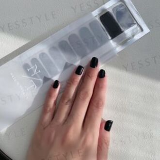 N06 - Rock n Roll Self-Adhesive Nail Polish Wraps 1 set