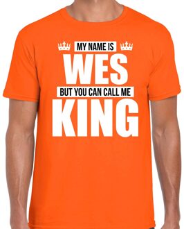 Naam cadeau t-shirt - name Wes - call me King - oranje - heren XL