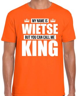Naam cadeau t-shirt - name Wietse - call me King - oranje - heren M
