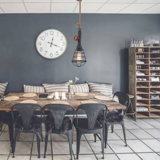 Näve Hanglamp in industrieel ontwerp, zwart