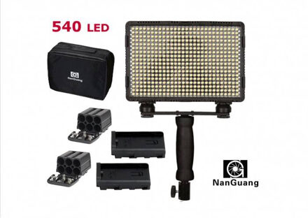 Nanguang Tweedehands NanGuang LED Studio Light CN-5400XPRO Bi-color CM0469