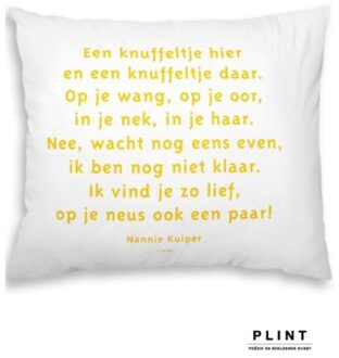 Nannie Kuiper Gedicht. Een Knuffeltje Hier