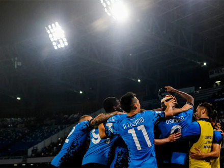 Napoli vs Bologna (Serie A) (Eigen vervoer)