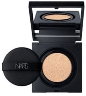 NARS Natural Radiant Longwear Cushion Foundation SPF 50 PA+++ 04027 Finland Refill