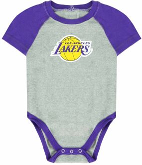 NBA Los Angeles Lakers Geboorte 3-delig Creeper Slabbetje en Flessenset VK2N1BCPY LAK Grijs - 3-6M / 62-68cm