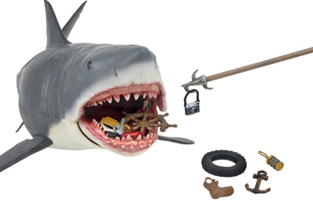 NECA - JAWS : THE GAME OF JAWS / 15 INCH HEAD TO TAIL ACTION FIGURE 50TH ANNIVERSARY