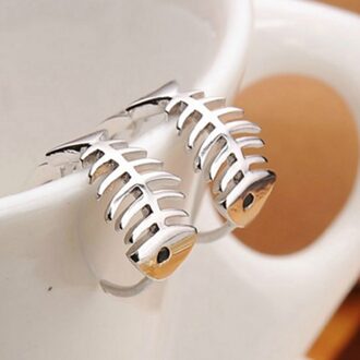 Nehzy S925 Stempel Sieraden Visgraten Doorboord Retro Dame Schattige Kleine Vis Oorringen