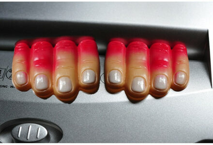 Nep afgehakte vingers - 8x vingers - met nep bloed - fun/fop artikelen