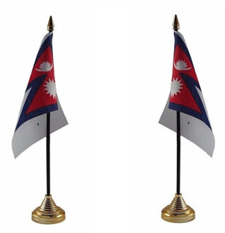 Nepal tafelvlaggetjes - 2x stuks - 10 x 15 cm - met gouden standaard - H27 cm - versiering