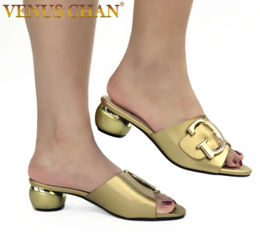 New Arrival Nigerian Pumps Rhinestone Slippers Sexy Peep Toe Party Shoe Elegant Fashion Casual Shoes Women Sandals Plus Size
