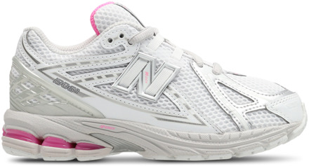 New Balance 1906R Peuterschoenen - Zilver - Maat 32.5 - Mesh/Synthetisch Silver